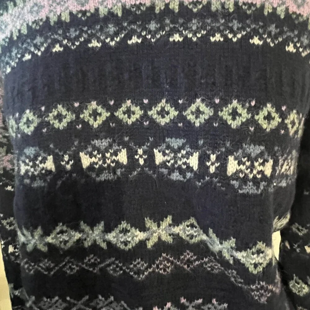 Vintage CONTE‎ OF FLORENCE  Men's Wool Sweater  Size Medium